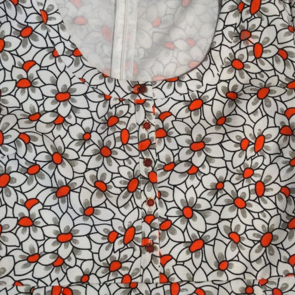 2/$30 Floral print dress - Picture 6 of 12